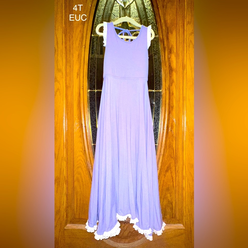 SOLD 4T Omi Jo Maxi (runs slightly generous) EUC wore once.